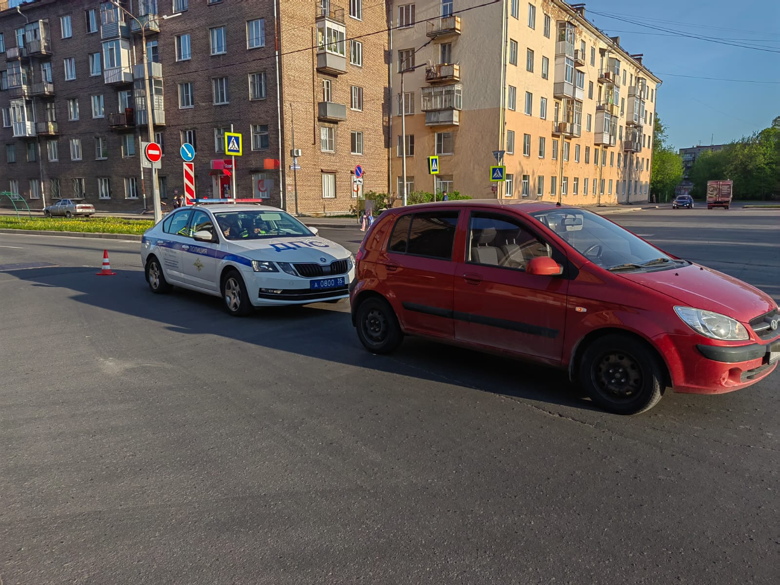 Школьника госпитализировали после ДТП в Череповце - ГородЧе