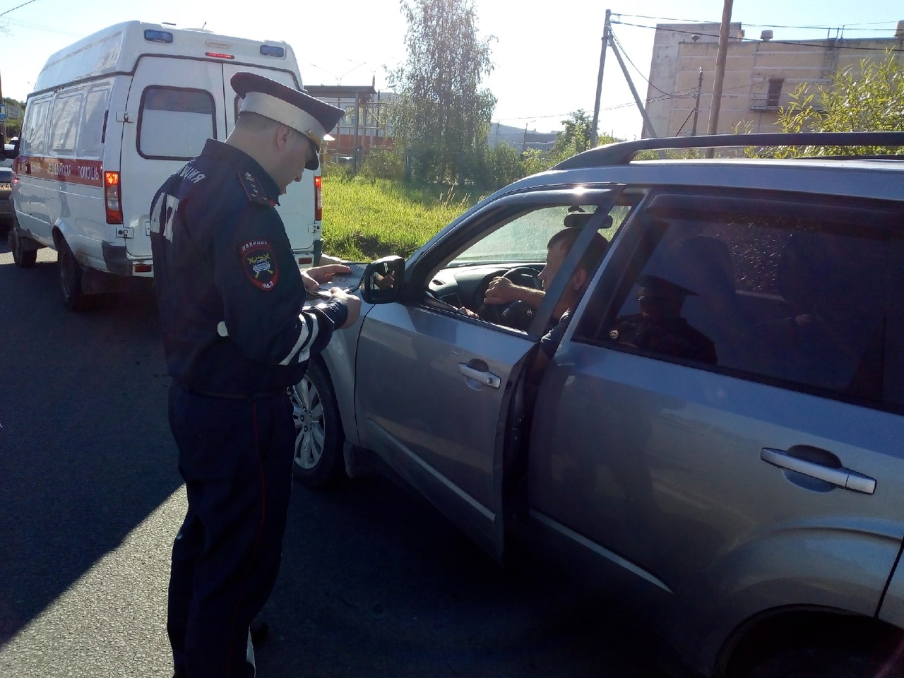 Несмотря на предупреждение дорожного знака водитель нарушил правила обгона