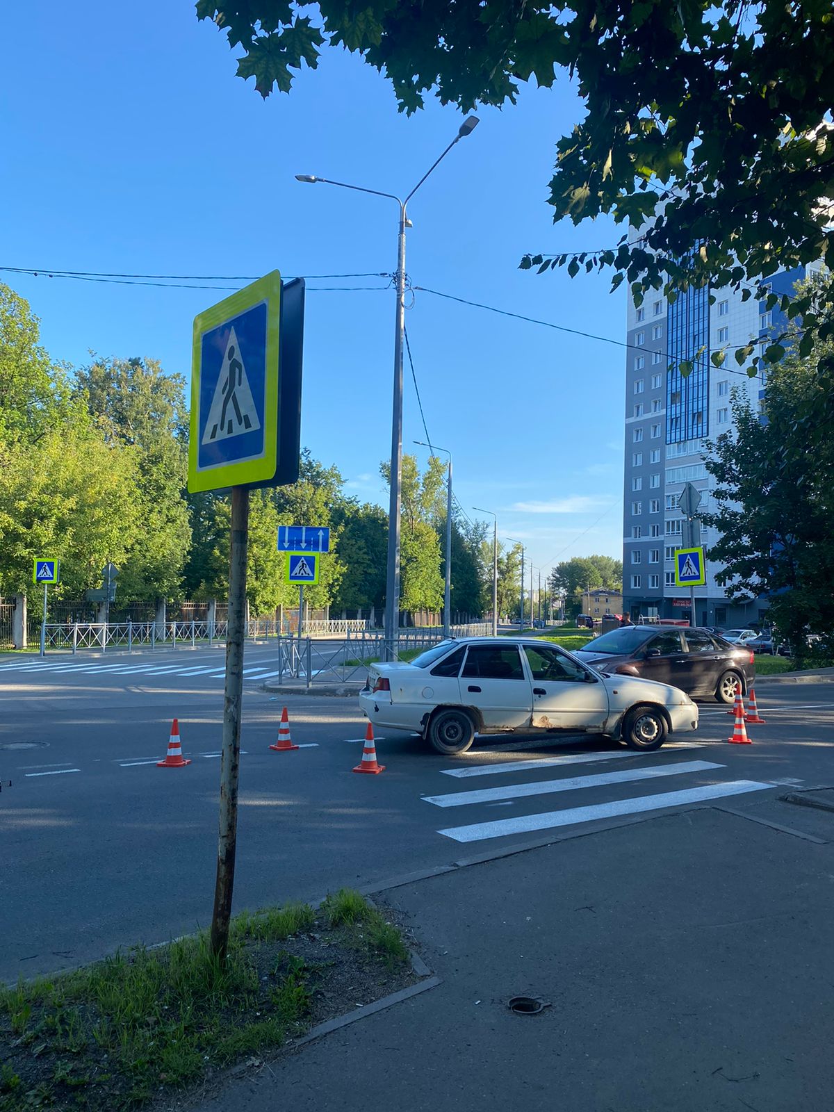 В Череповце у Соляного сада сбили женщину | 03.08.2023 | Череповец -  БезФормата