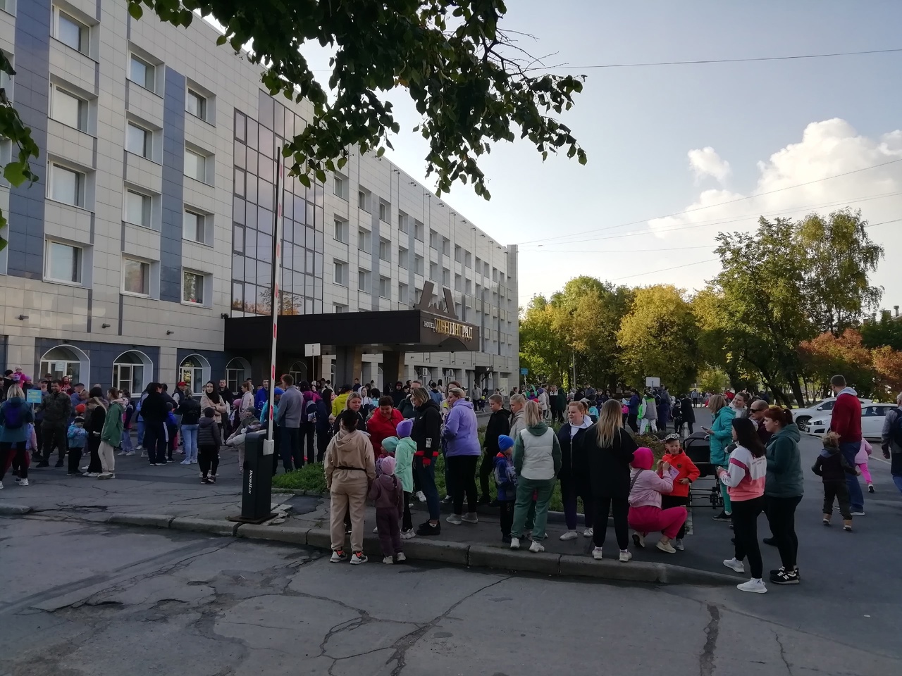 В Череповце прошли массовые забеги «Кросса нации» | 16.09.2023 | Череповец  - БезФормата