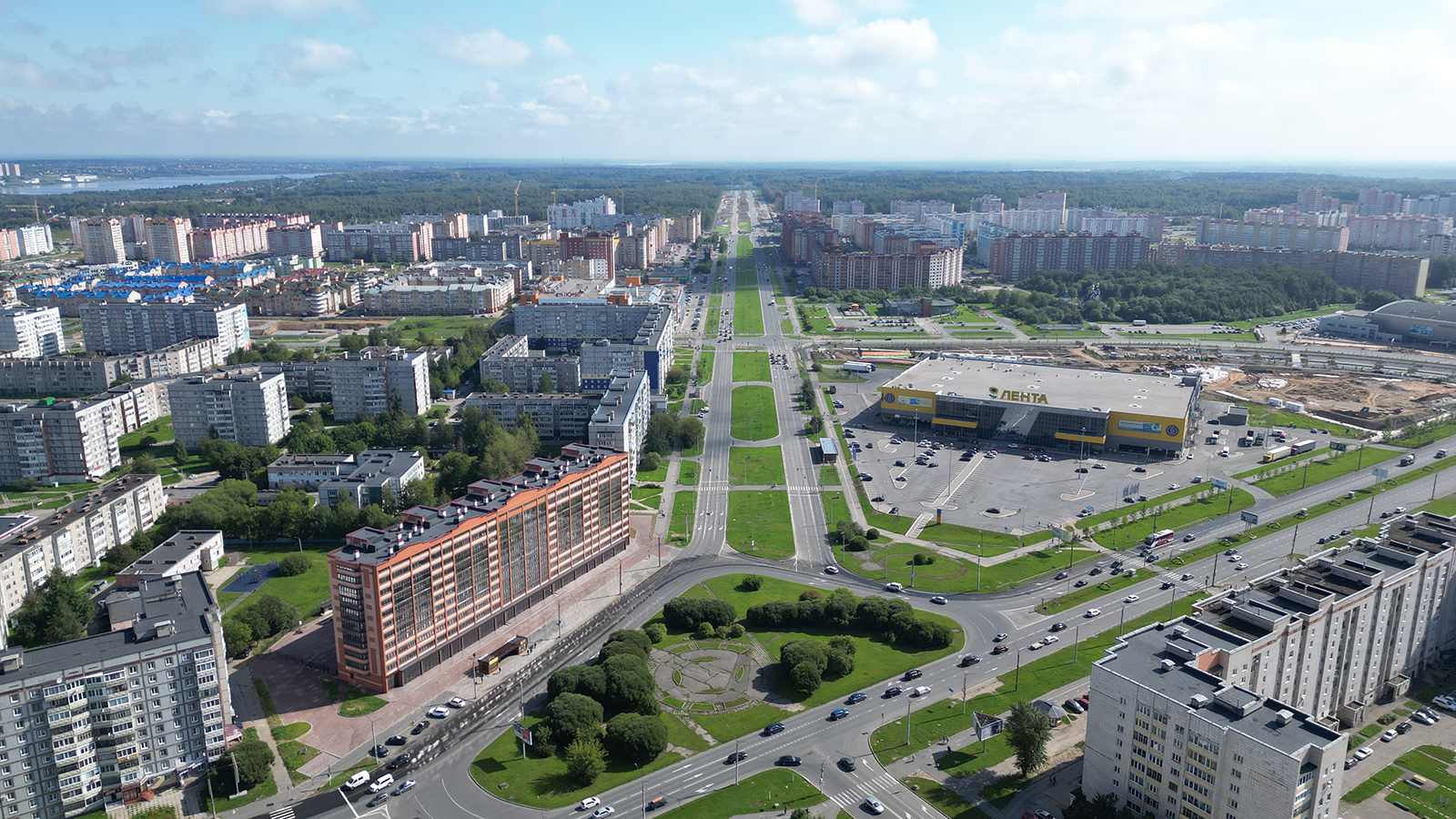 В Череповце назвали примерную дату открытия Шекснинского проспекта |  20.10.2023 | Череповец - БезФормата