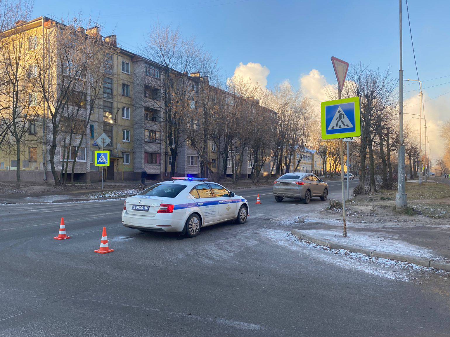 В Череповце на пешеходном переходе сбили мальчика | 18.11.2023 | Череповец  - БезФормата