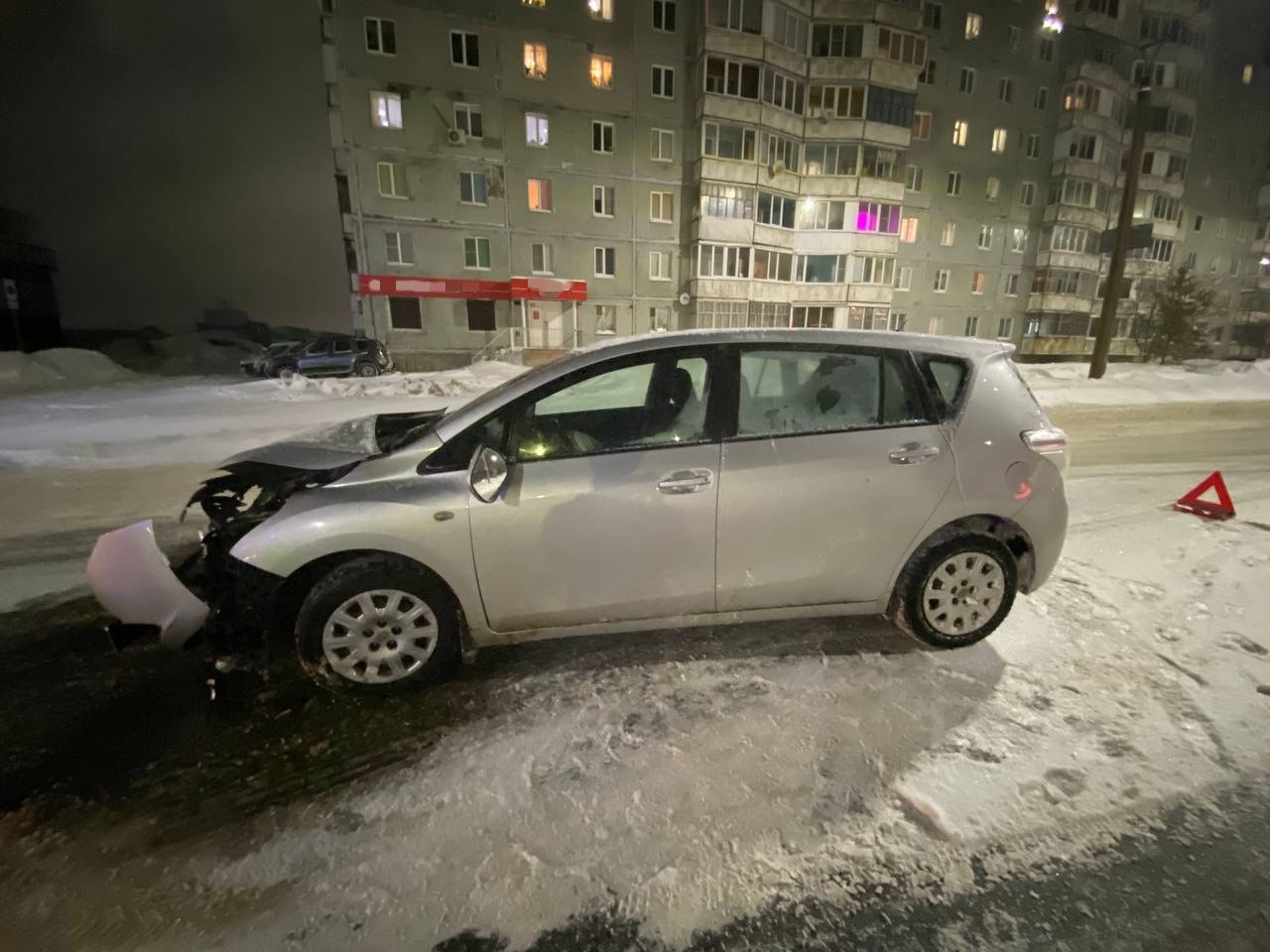 Водитель «Ленд Крузера» пострадал в ДТП в Зашекснинском районе | 17.01.2024  | Череповец - БезФормата