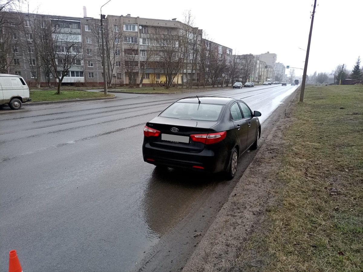 В Череповце сбили подростка, переходившего улицу по диагонали | 12.04.2024  | Череповец - БезФормата