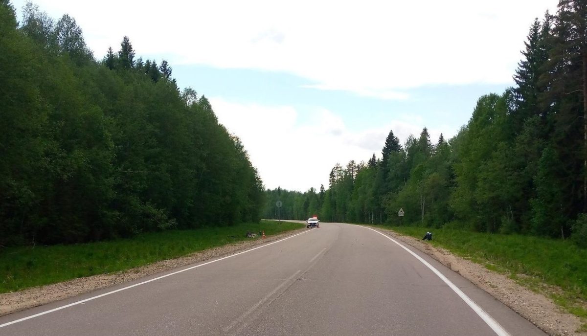 В Вологодской области перевернулась машина, водитель в больнице - ГородЧе