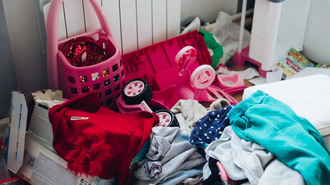 picture-girl-s-children-s-room-with-strong-mess_132075-5768