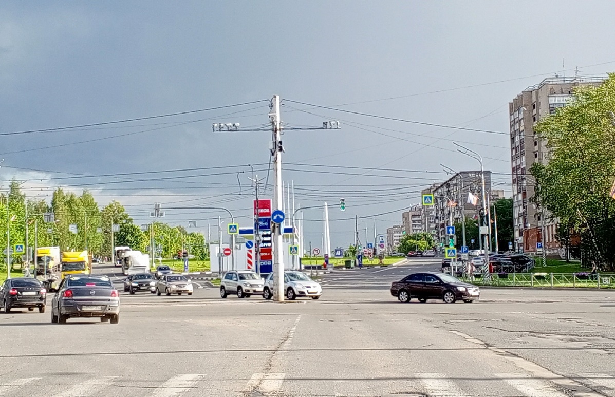 Перекресток Победы-Архангельская стал безопаснее для подвесок | 06.07.2024  | Череповец - БезФормата