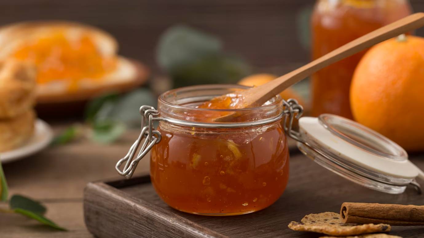 organic-homemade-marmalade-spoon_23-2148525178