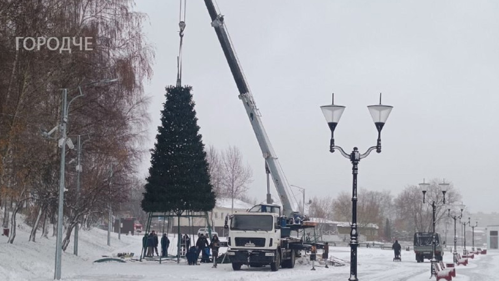 Новогодняя ель в Череповце